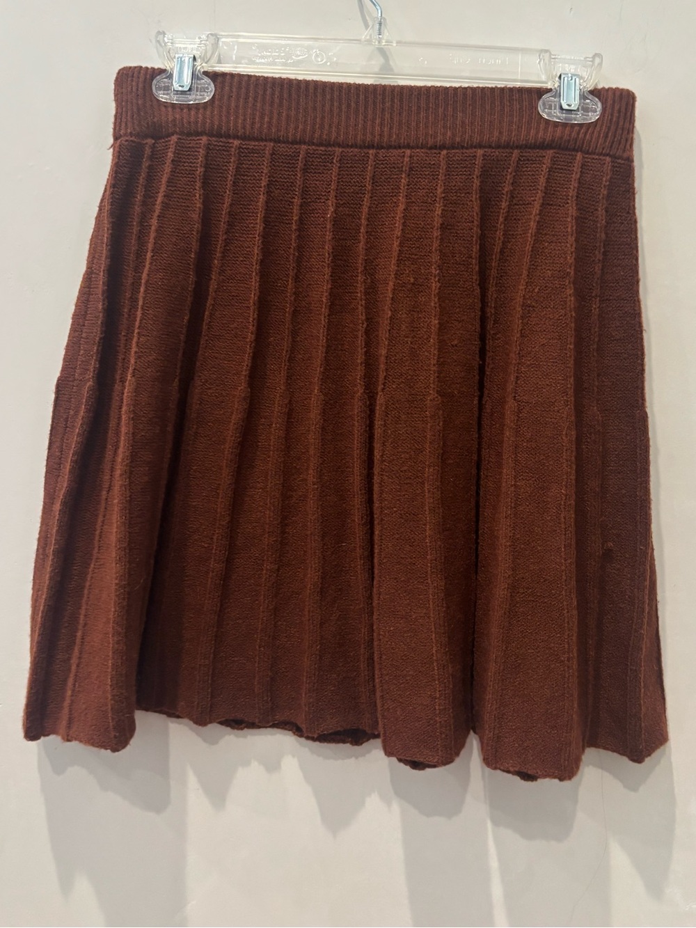 SHEIN Chestnut Pleated Knit Mini Skirt - Picture 5 of 5